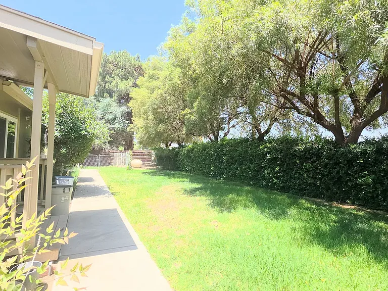 39805 Newport Rd — Photo 21