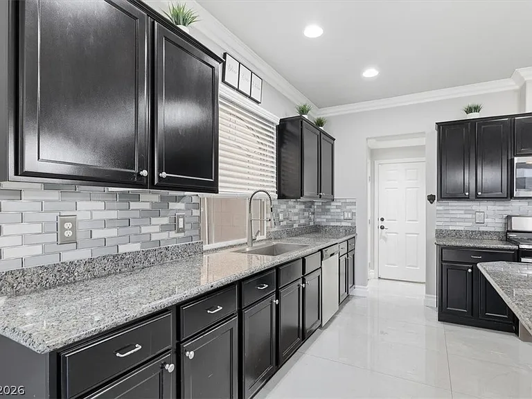 9647 Stoney Mesa Ct — Photo 13