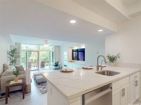 1020 Aoloa Pl APT 210B, Kailua, HI 96734