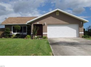 347 NE 26th Ter, Cape Coral, FL 33909