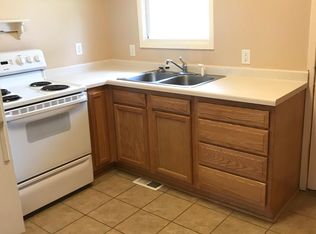 325 E 8th St #2, Duluth, MN 55805