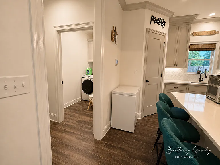 8820 Beau Chene Dr — Photo 40