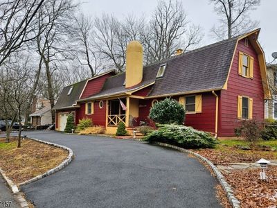 58 Oak Ave, West Orange, NJ, 07052