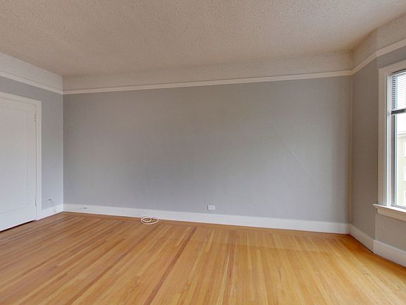 4th image of 40 Capra Way APT 12