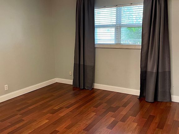 5th image of 8528 Old Country Mnr APT 117