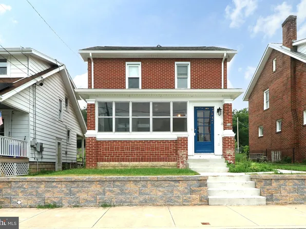 409 W 5th St, Lewistown, PA 17044