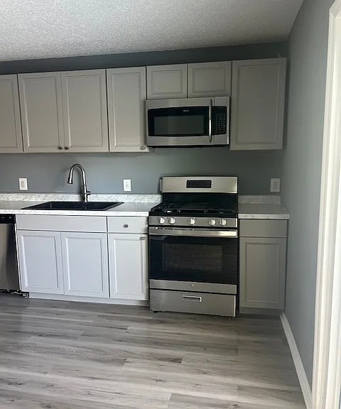 1640 James St #D — Photo 2