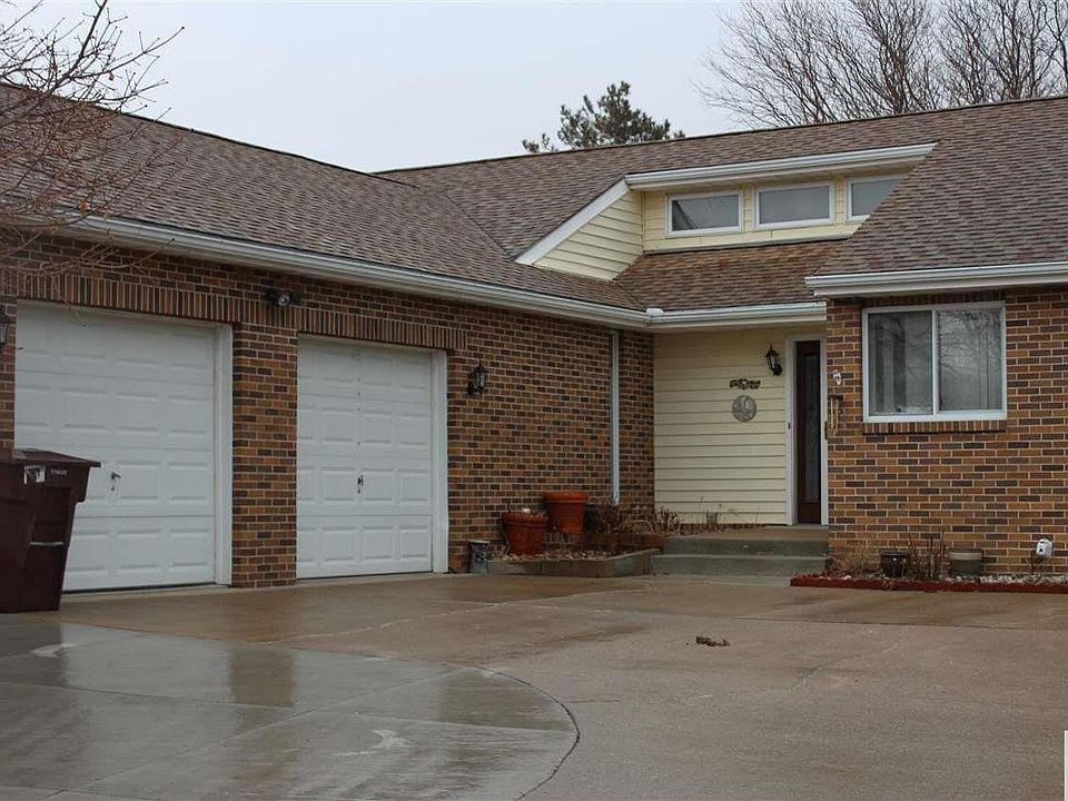 1st image of 3802 Red Bird Ln
