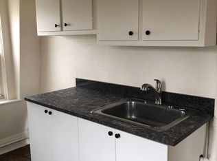 10 Maple St #10, Waltham, MA 02453