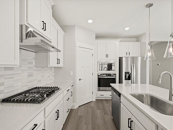 Welcome to the Sydney floorplan at Cedar Shoals - Heritage Collection.