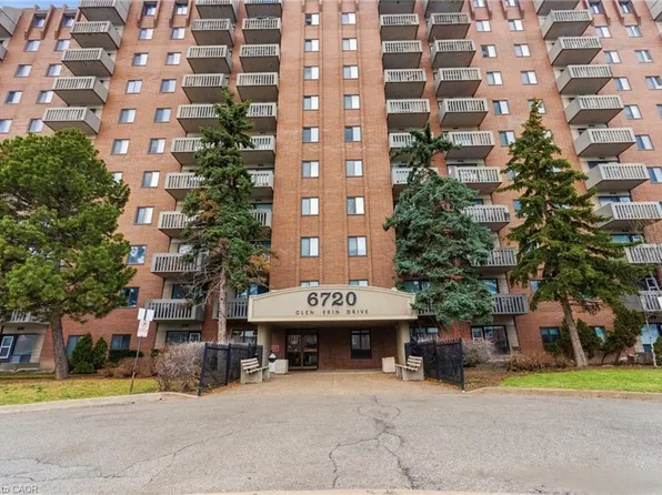 6720 Glen Erin Dr #312, Mississauga, ON L5N 3K8