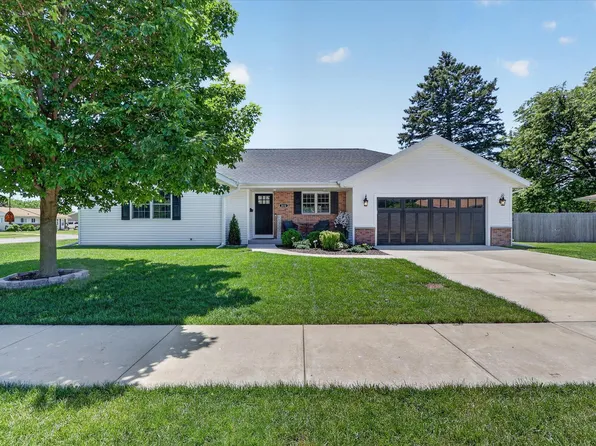 2232 Rutledge Ave, Janesville, WI 53545