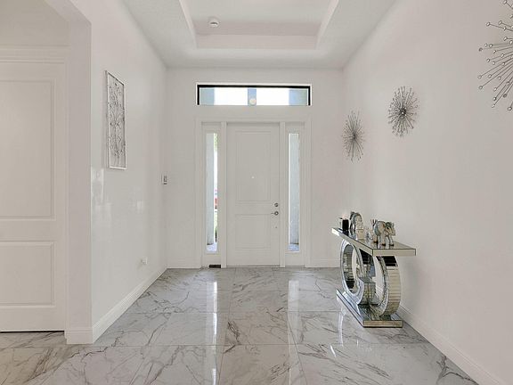 4th image of 5267 Saint Vincent Lane