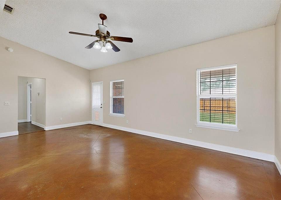1st image of 4313 Haverhill Ln #4313