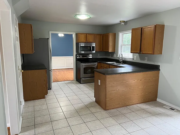 11406 Wiltstaff Dr — Photo 16