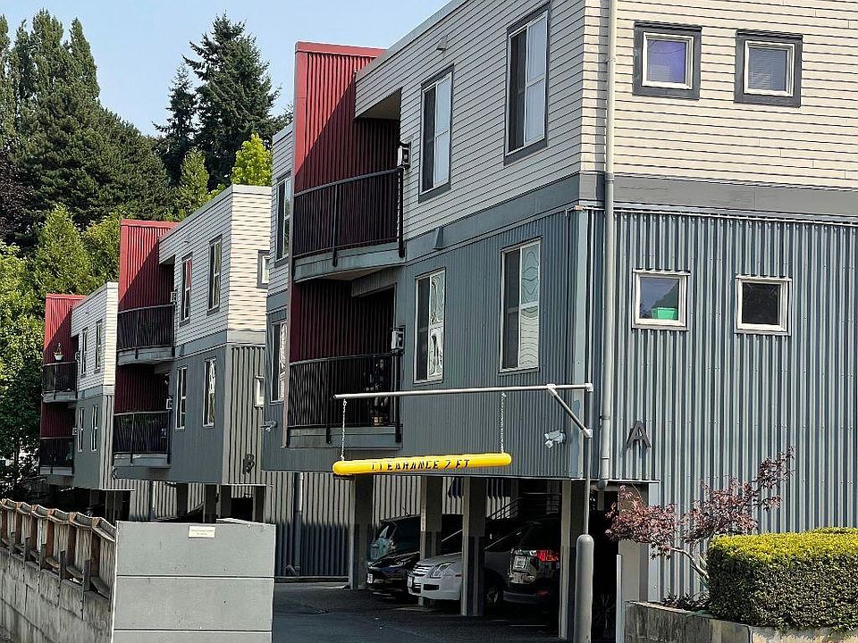 1st image of 9520 1st Ave NE APT B301