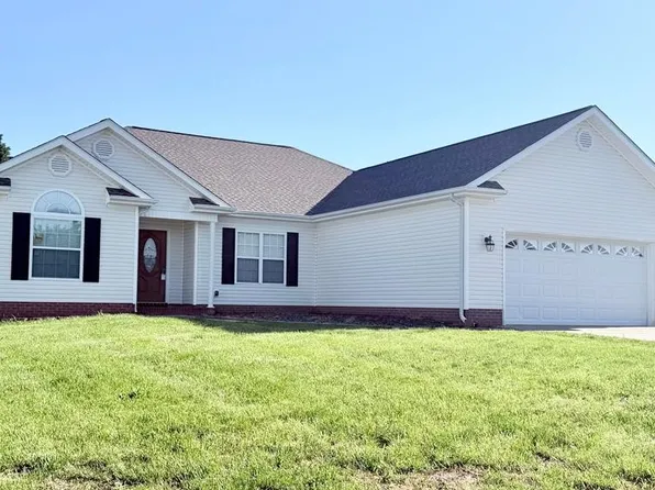 210 Westminster Pl, Hopkinsville, KY 42240