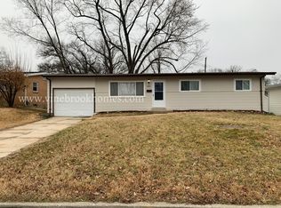 833 Teson Rd, Hazelwood, MO 63042