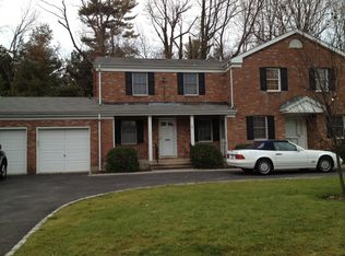 29 Dunes Ln, Port Washington, NY 11050