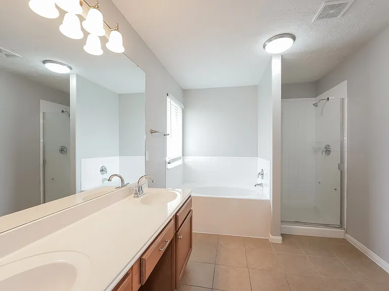 2614 Elder Park Ct — Photo 12