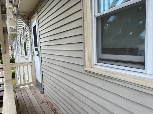 36 School St, Woburn, MA 01801