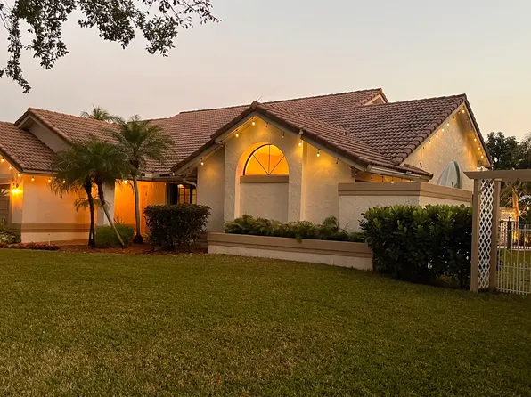 10886 NW 9th Mnr, Coral Springs, FL 33071