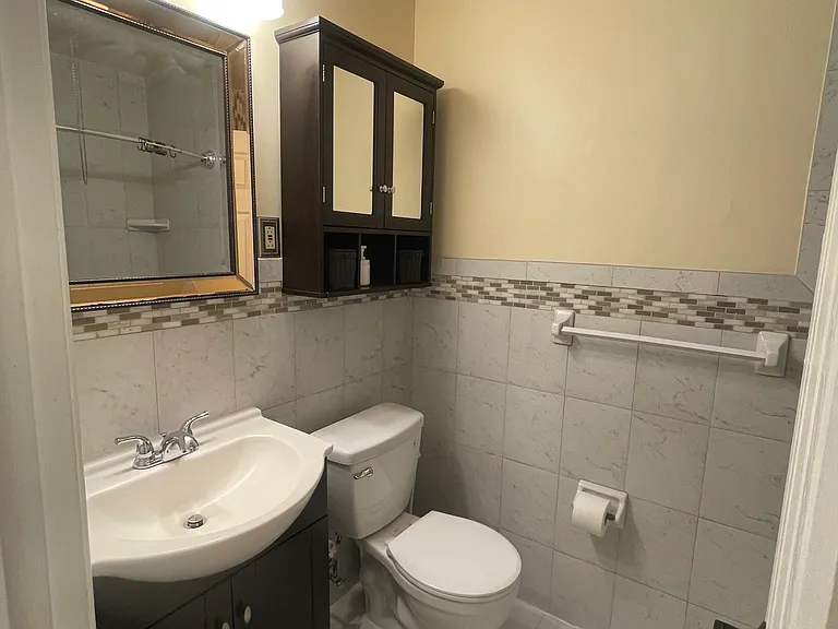 10860 Parlin Ter #2 — Photo 9