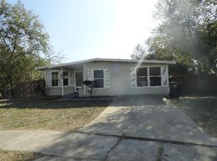 1220 Crescent Dr, Corpus Christi, TX 78412