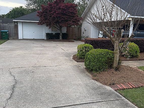 2nd image of 174 Corinth Rd