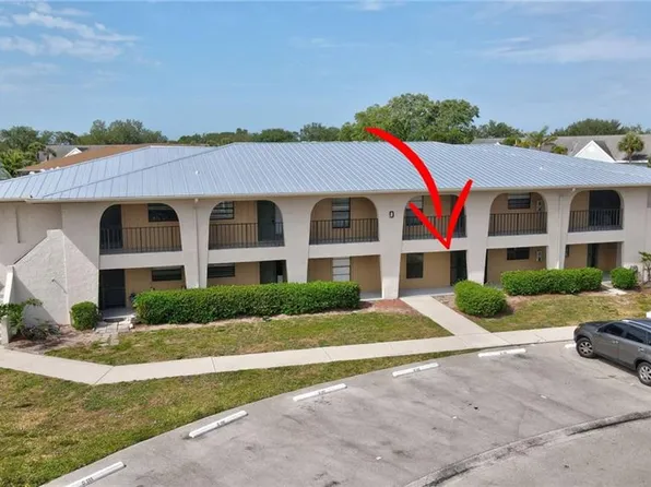 151 Cypress WAY E #D3, NAPLES, FL 34110