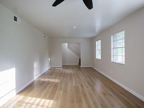 5th image of 1536 Woodgate Way