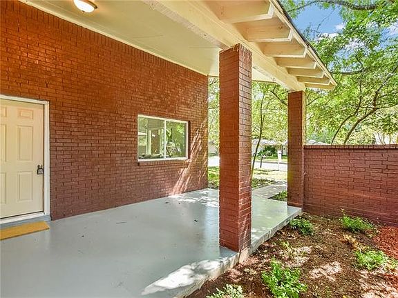 3rd image of 10400 Golden Quail Dr