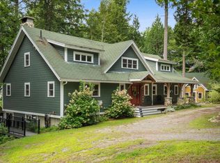 1006&1014 Memorial Dr, Winthrop, ME 04364