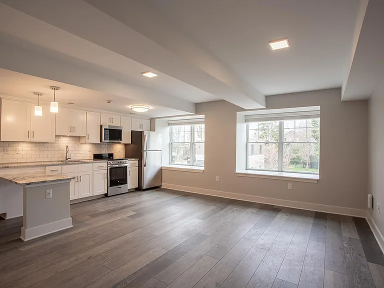 The Residence at 279 North — Photo 10