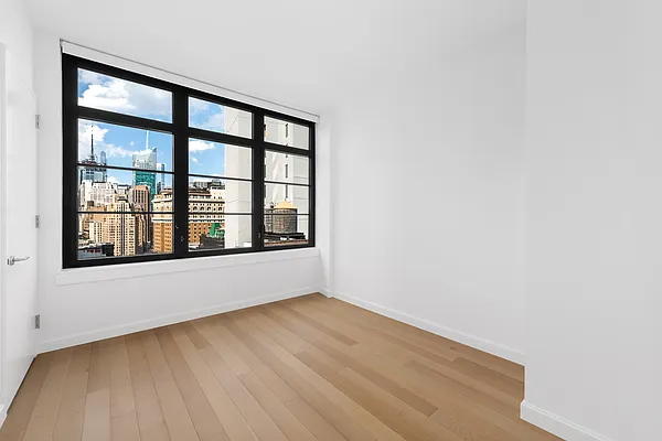 Rented by Compass | media 17