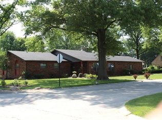 3126 Parkview Dr, Granite City, IL