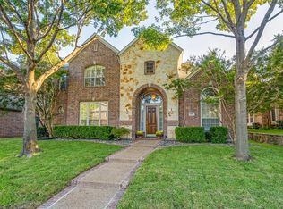 506 Yaupon Dr, Garland, TX 75044