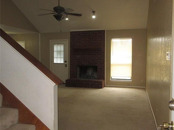 3rd image of 4705 Shawn Dr