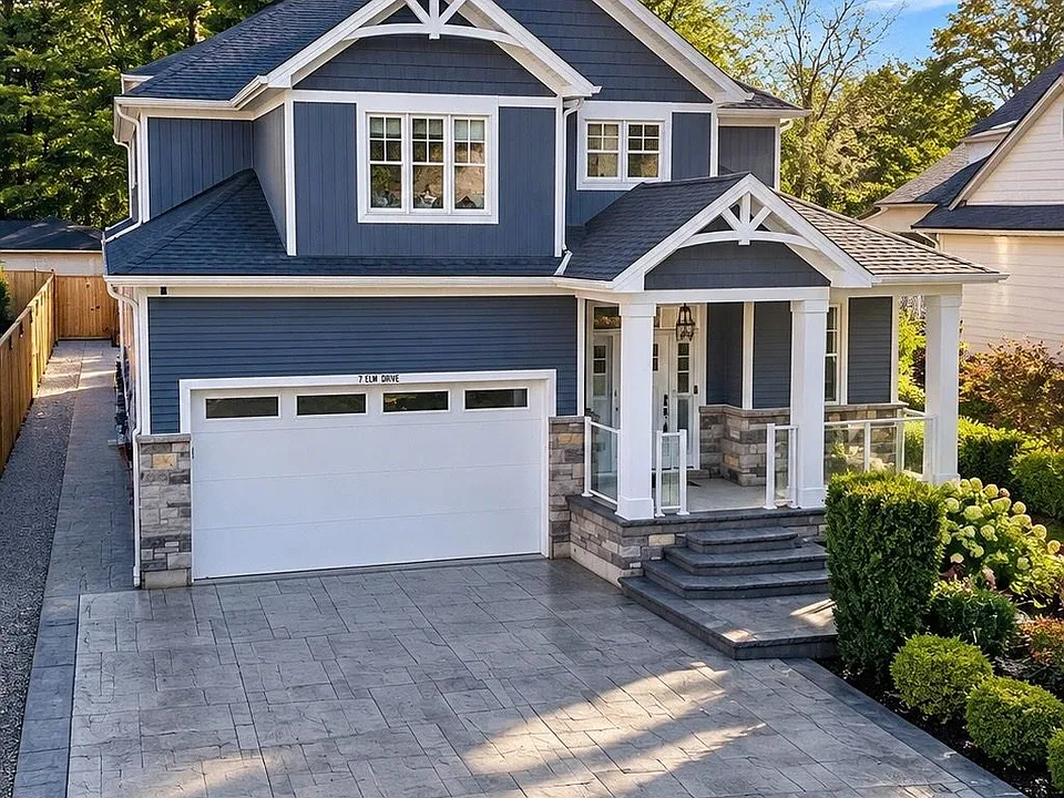 7 Elm Dr