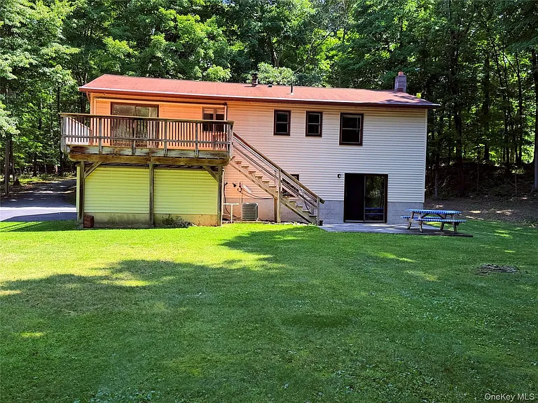 126 Carter Rd — Photo 25