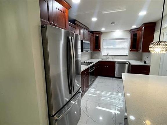 3rd image of 9110 Orchid Tree Ln #138
