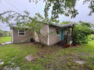 2049 N Columbia Ave, Springfield, MO 65803