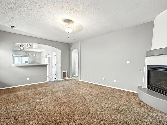 5th image of 11619 Terracita Ln SE