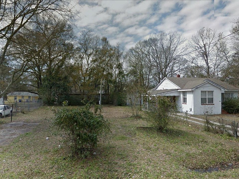 2nd image of 5061 Butler St Unit B