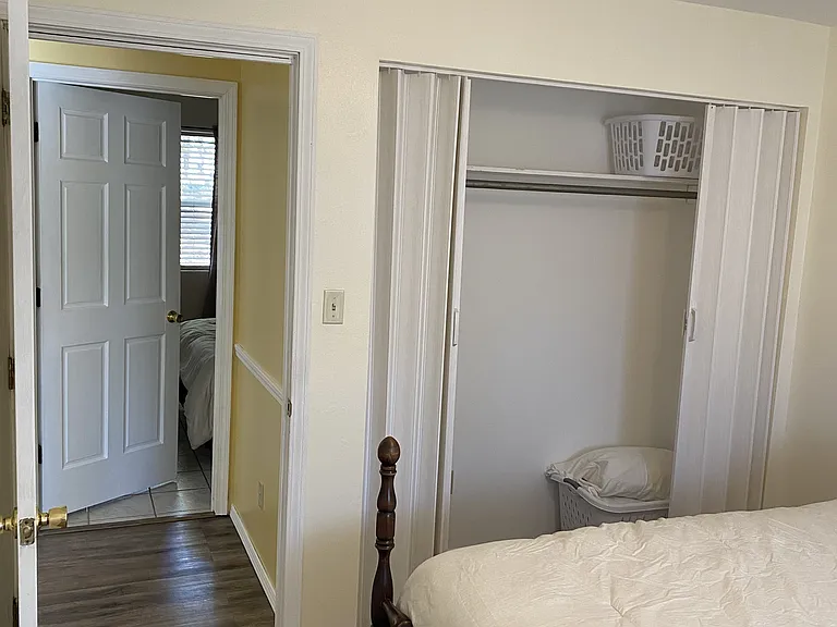 3900 Murphy Rd — Photo 17
