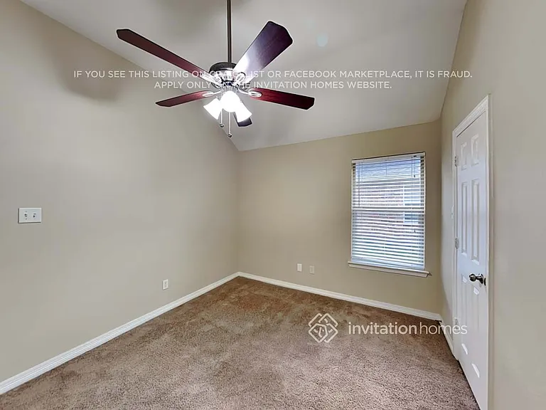 110 Clyde Dr — Photo 11