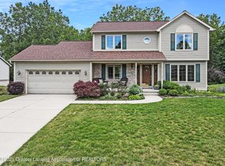 2821 Dellridge Dr, Holt, MI 48842