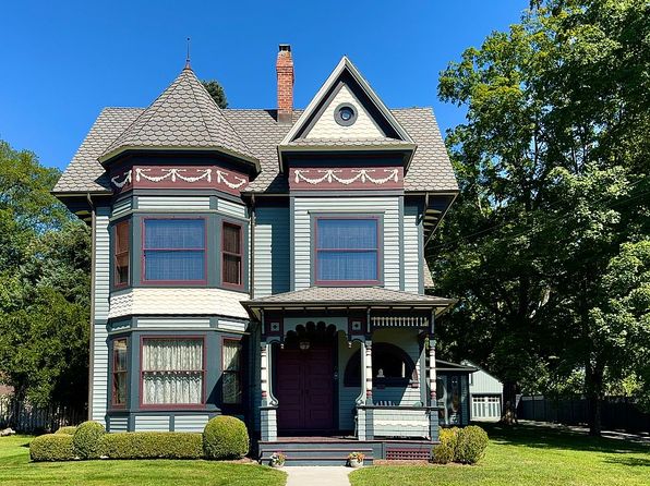 33 S Main St