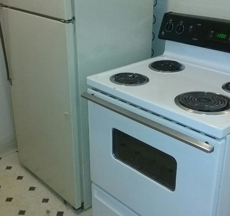 2nd image of 1912 Mills Ave #5