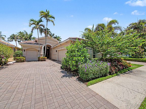 2nd image of 76 Laguna Drive